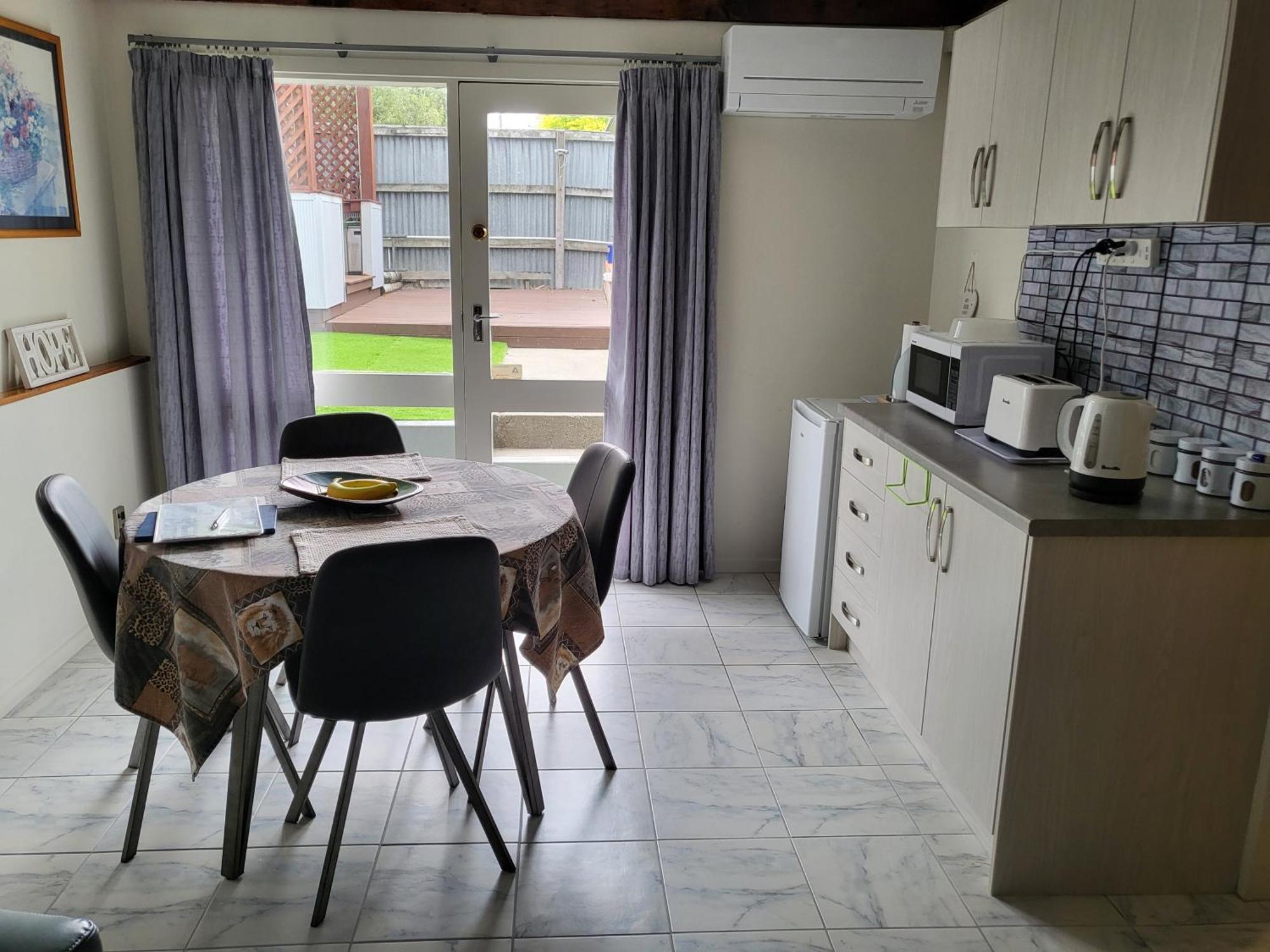 Barnes Street Bnb تيمارو الغرفة الصورة